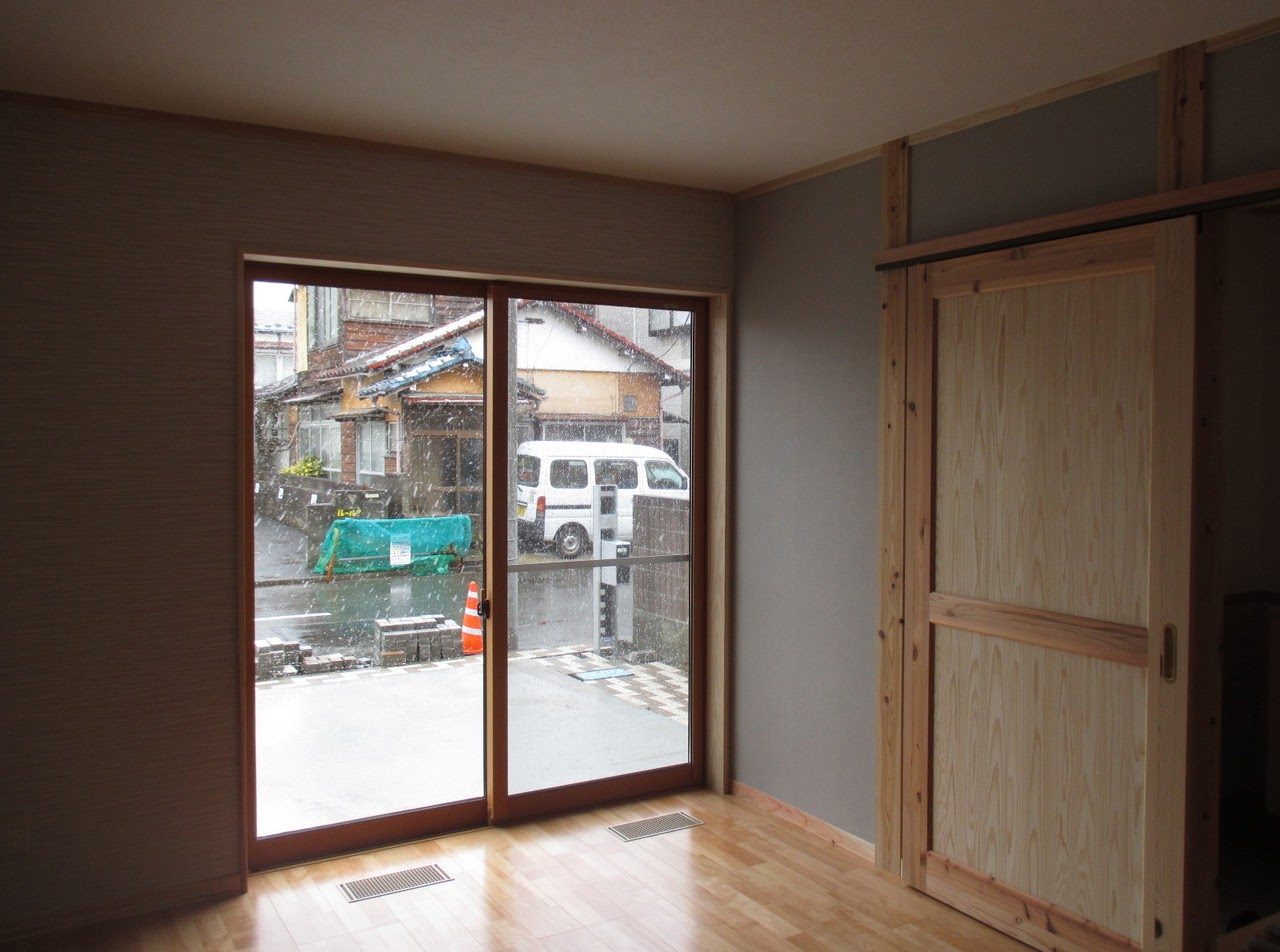 狭小地を活かした4LDKの住まい
